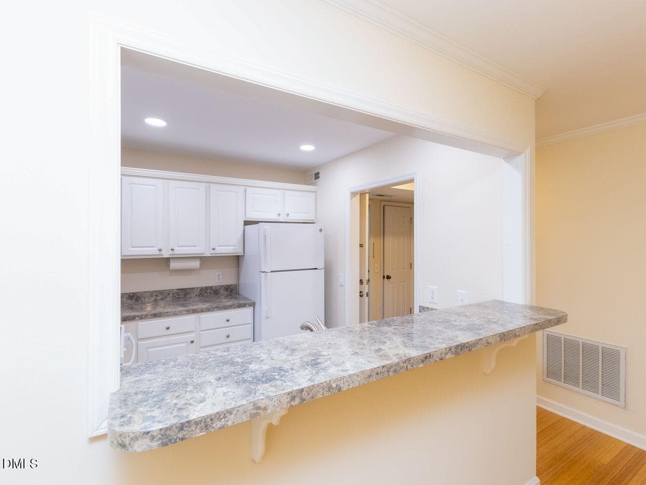Wv15 - 1211 Westview Lane 305, Raleigh, NC 27605, Raleigh