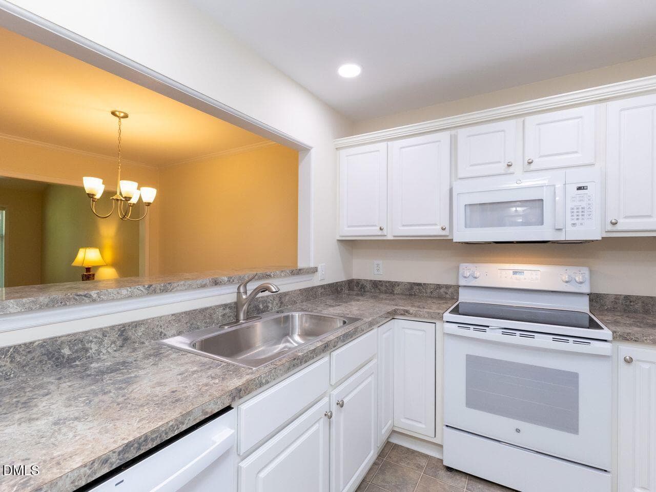 Wv17 - 1211 Westview Lane 305, Raleigh, NC 27605, Raleigh