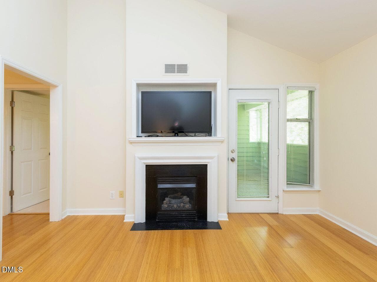 Wv25 - 1211 Westview Lane 305, Raleigh, NC 27605, Raleigh