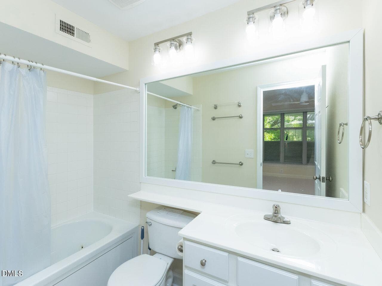 Wv33 - 1211 Westview Lane 305, Raleigh, NC 27605, Raleigh