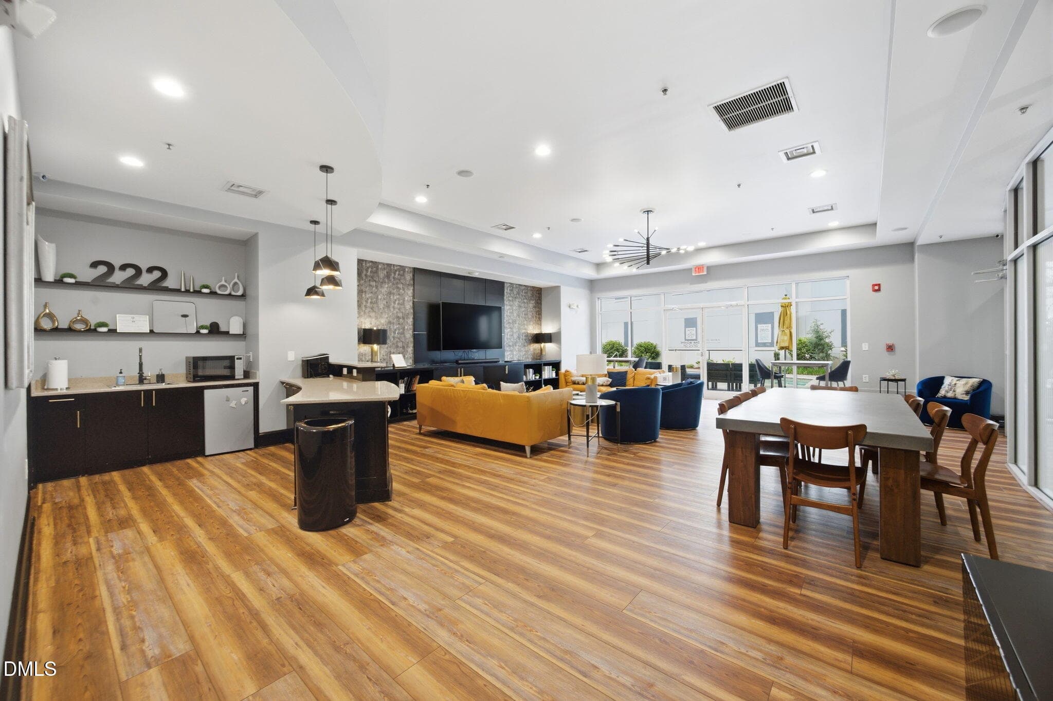 22-web-or-mls-img_9979 - 222 Glenwood Avenue 423, Raleigh, NC 27603, Raleigh