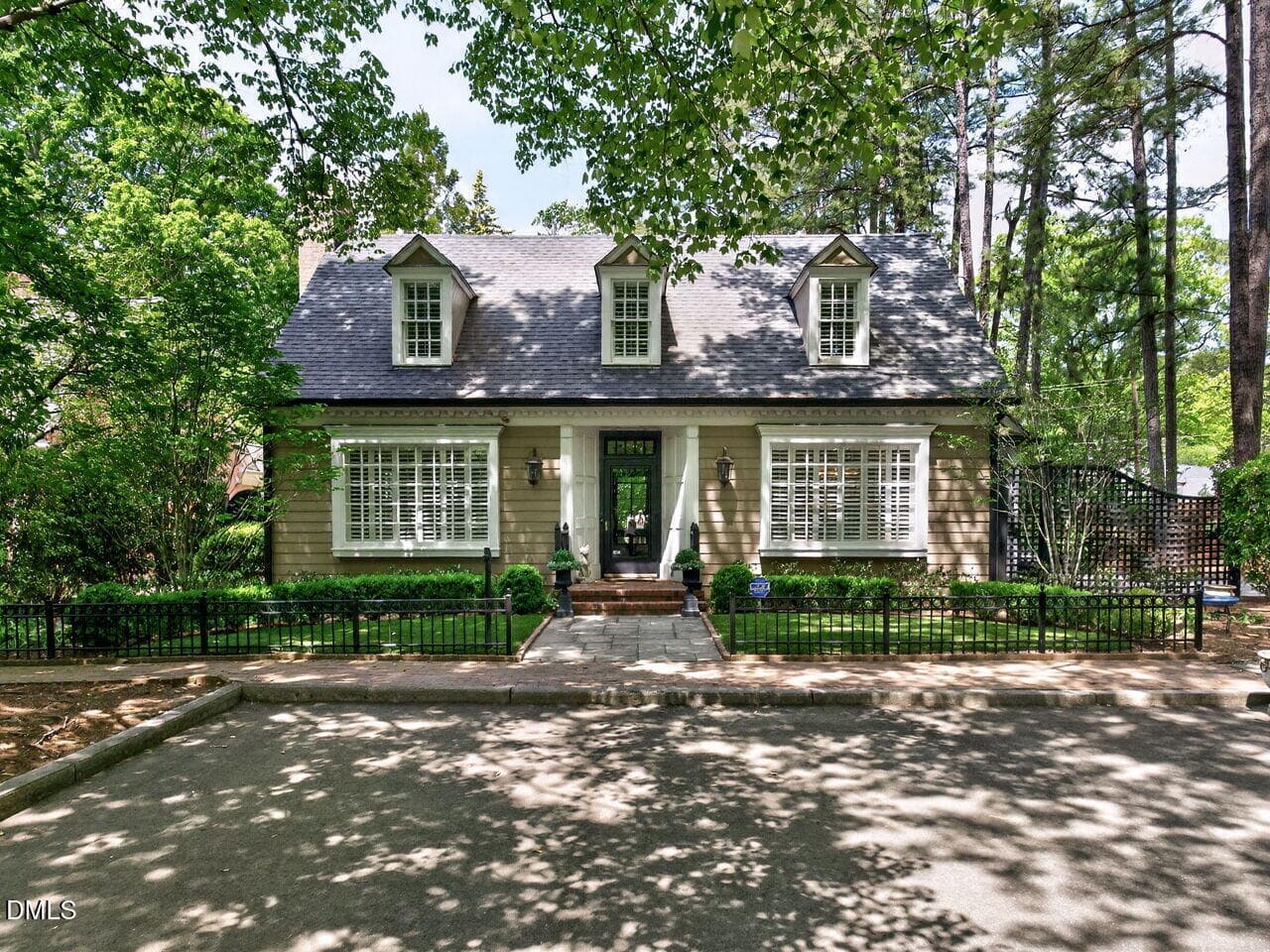 001-1280x960-main-exterior - 815-1 Marlowe Road, Raleigh, NC 27609, Raleigh