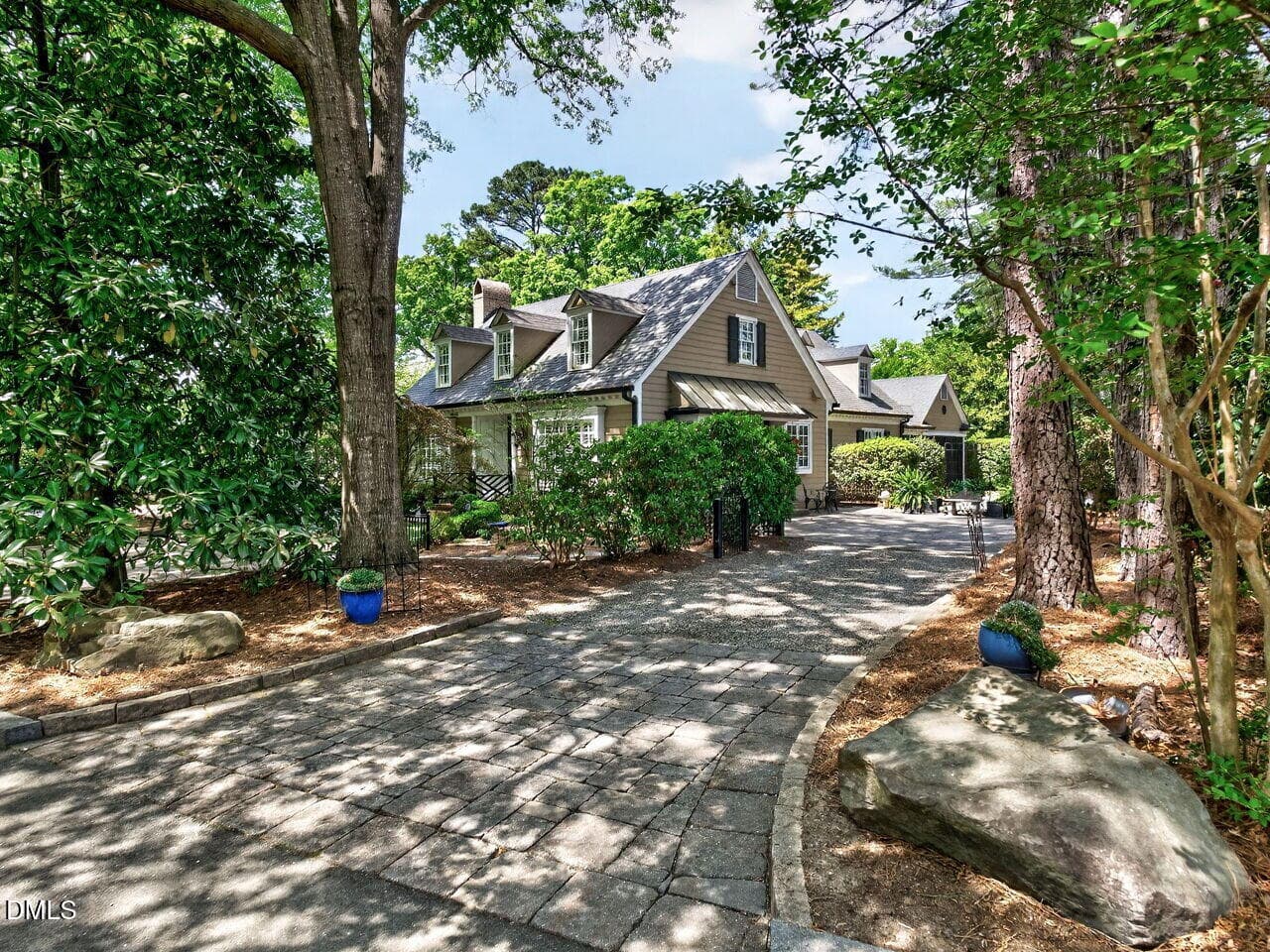 034-1280x960-driveway - 815-1 Marlowe Road, Raleigh, NC 27609, Raleigh