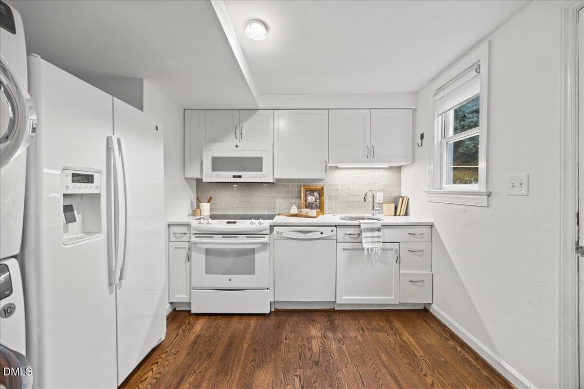 08-2A1A6907 - 1641 Sutton Drive, Raleigh, NC 27605, Raleigh