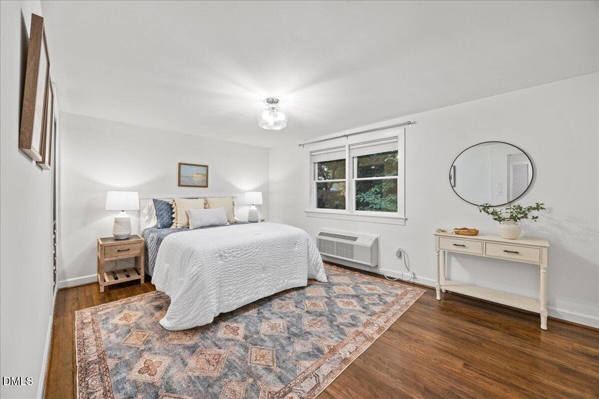 11-2A1A6915 - 1641 Sutton Drive, Raleigh, NC 27605, Raleigh