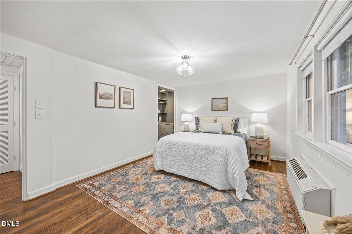 12-2A1A6918 - 1641 Sutton Drive, Raleigh, NC 27605, Raleigh