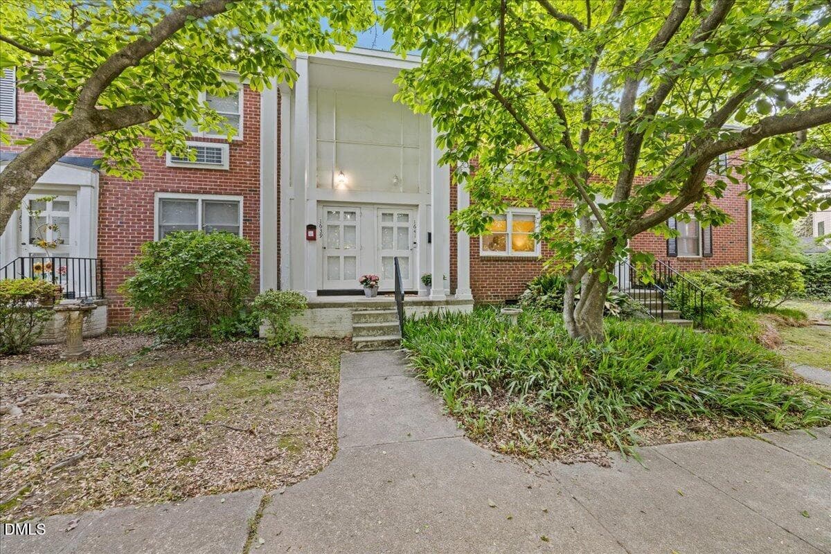 20-2A1A6939 - 1641 Sutton Drive, Raleigh, NC 27605, Raleigh