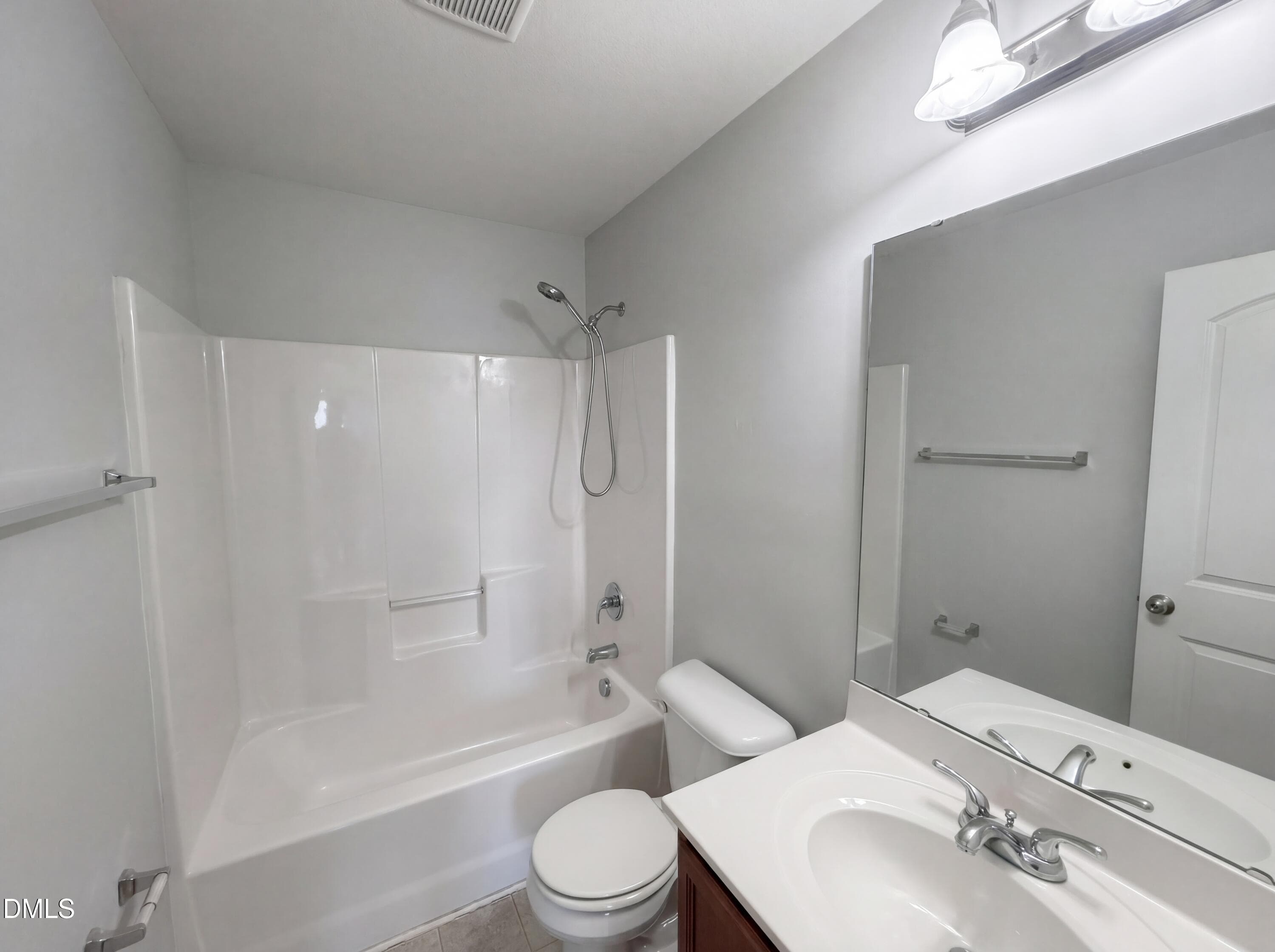 listing_13 - 4716 Queen Pierrette Street, Raleigh, NC 27610, Raleigh