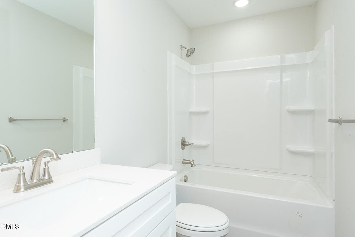 20260305183244199726000000-o - 559 Pinnix Road, Burlington, NC 27217, Burlington