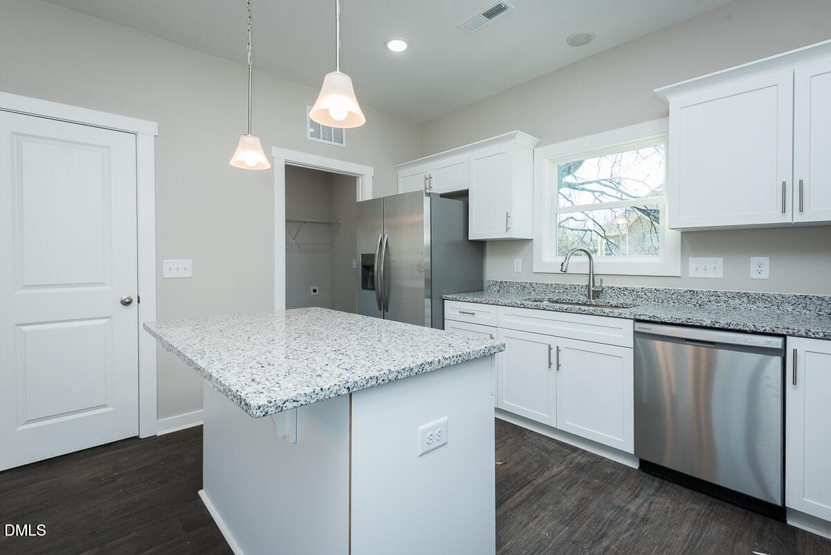 20260305180041269394000000-o - 555 Pinnix Road, Burlington, NC 27217, Burlington