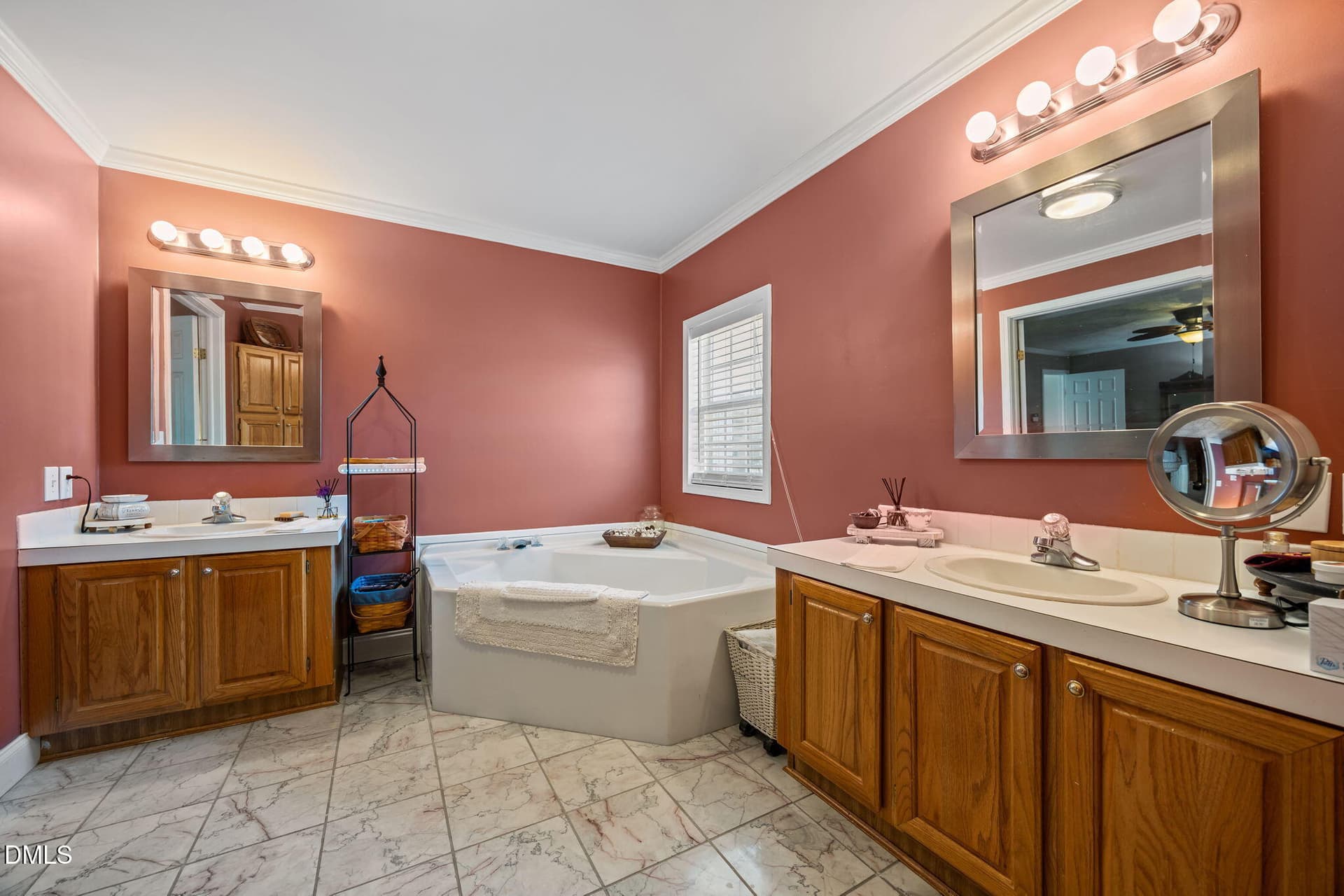 25-web-or-mls-IMG_8723 - 557 Olives Chapel Road, Apex, NC 27502