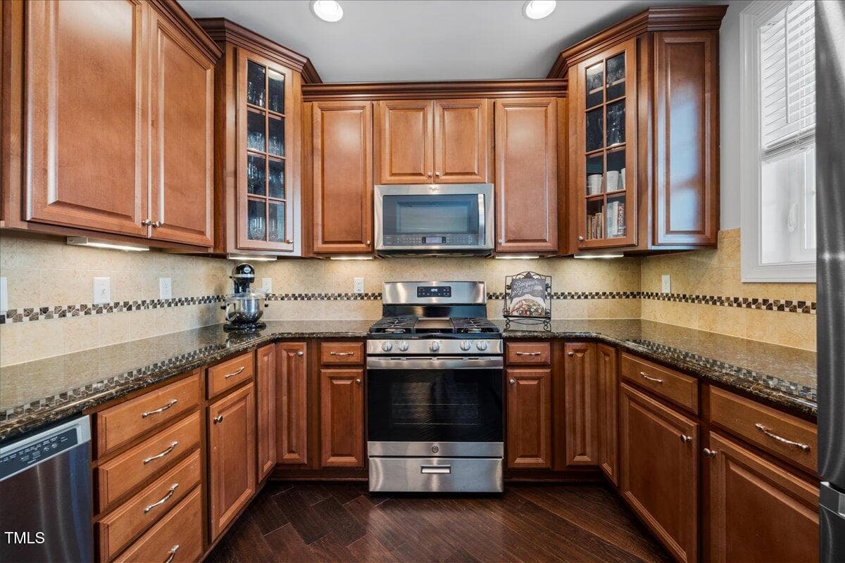 11-2A1A2830 - 10520 Sablewood Drive 103, Raleigh, NC 27617, Raleigh