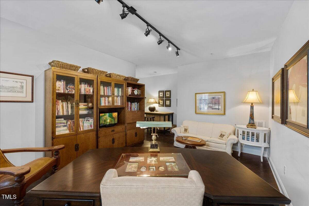 17-2A1A2854 - 10520 Sablewood Drive 103, Raleigh, NC 27617, Raleigh
