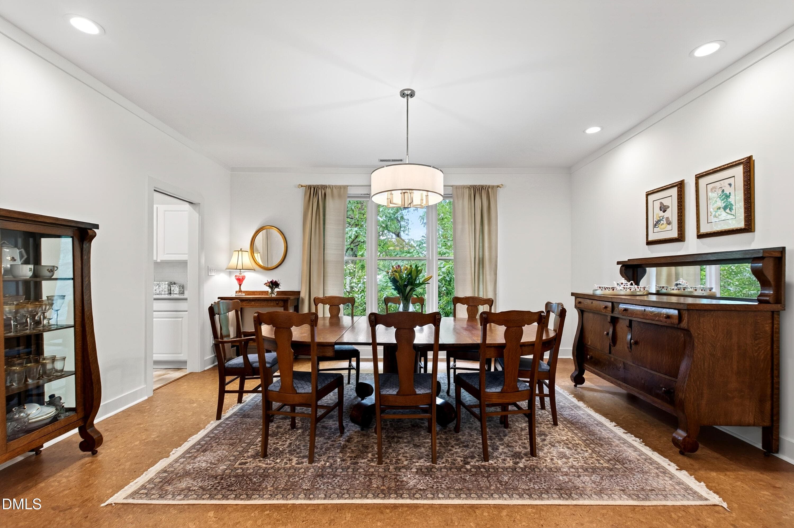 Edenburgh (18) - 100 Edenburgh Road 201, Raleigh, NC 27608, Raleigh