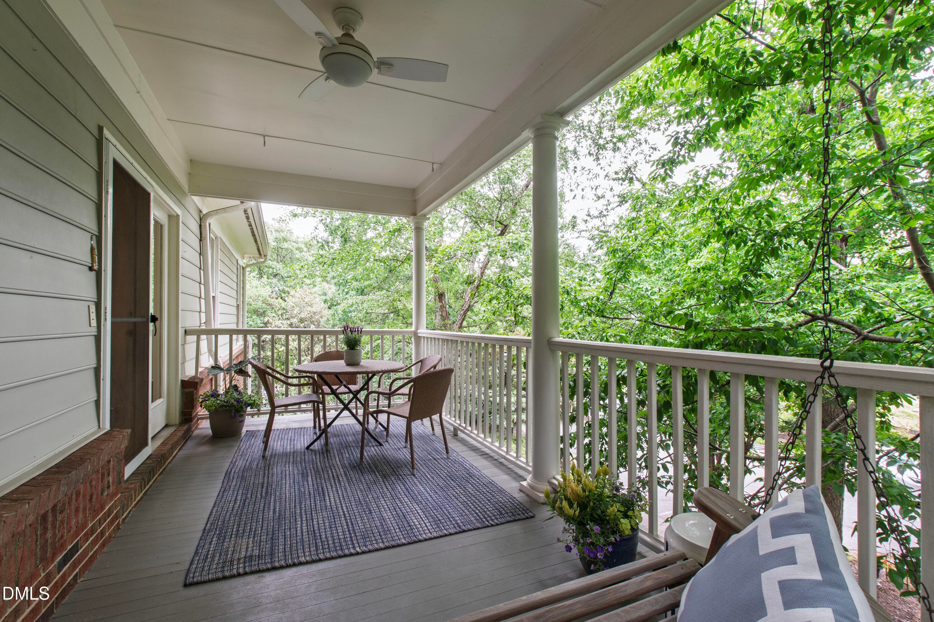Edenburgh (40) - 100 Edenburgh Road 201, Raleigh, NC 27608, Raleigh