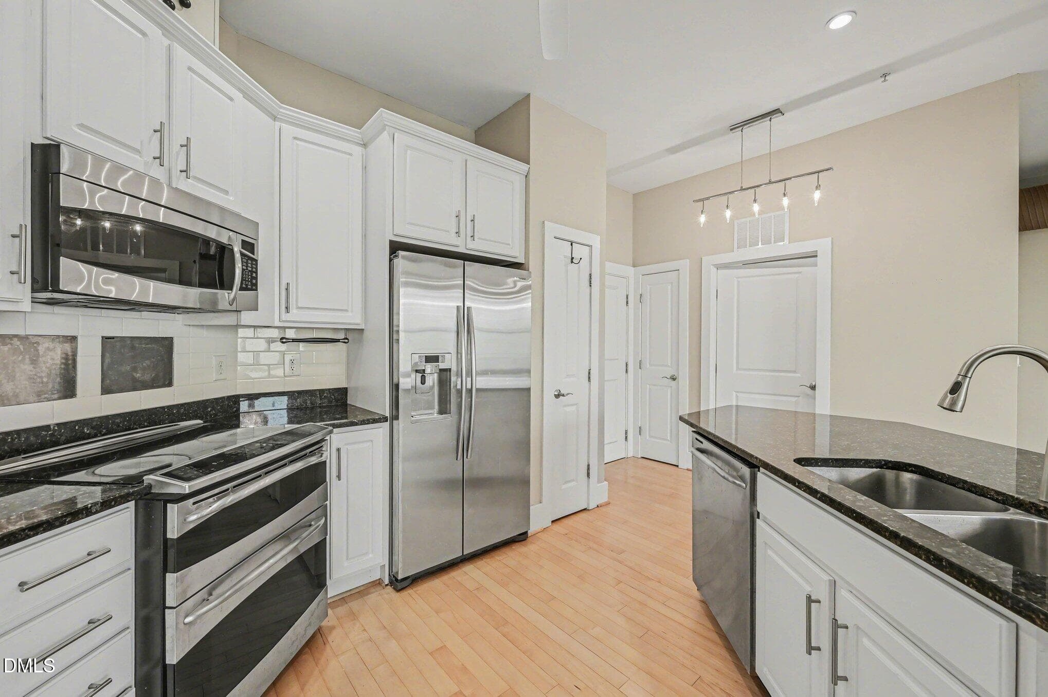 013_file_4862 - 300 Finsbury Street Apt 306, Durham, NC 27703, Durham