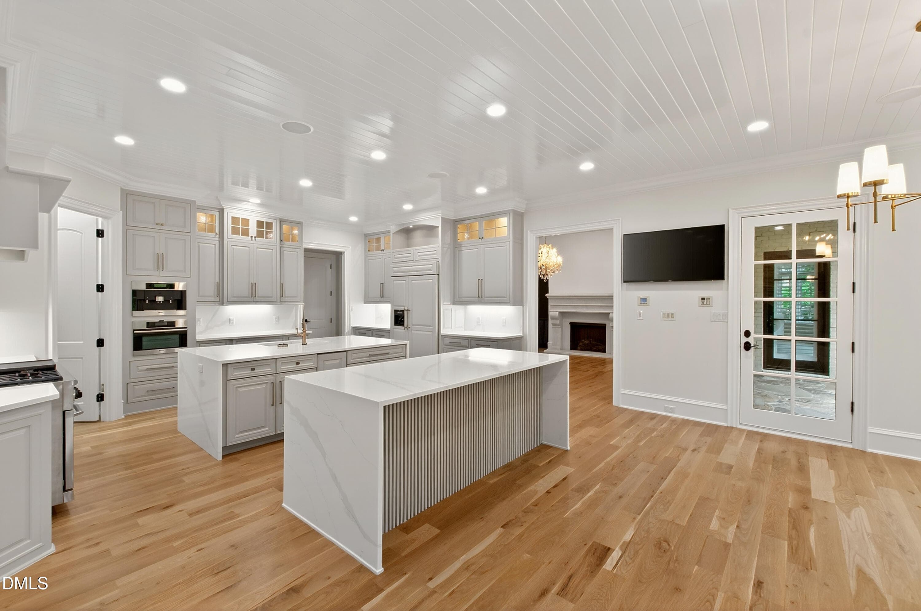 Chef's Kitchen - 2920 Cone Manor Lane, Raleigh, NC 27613, Raleigh