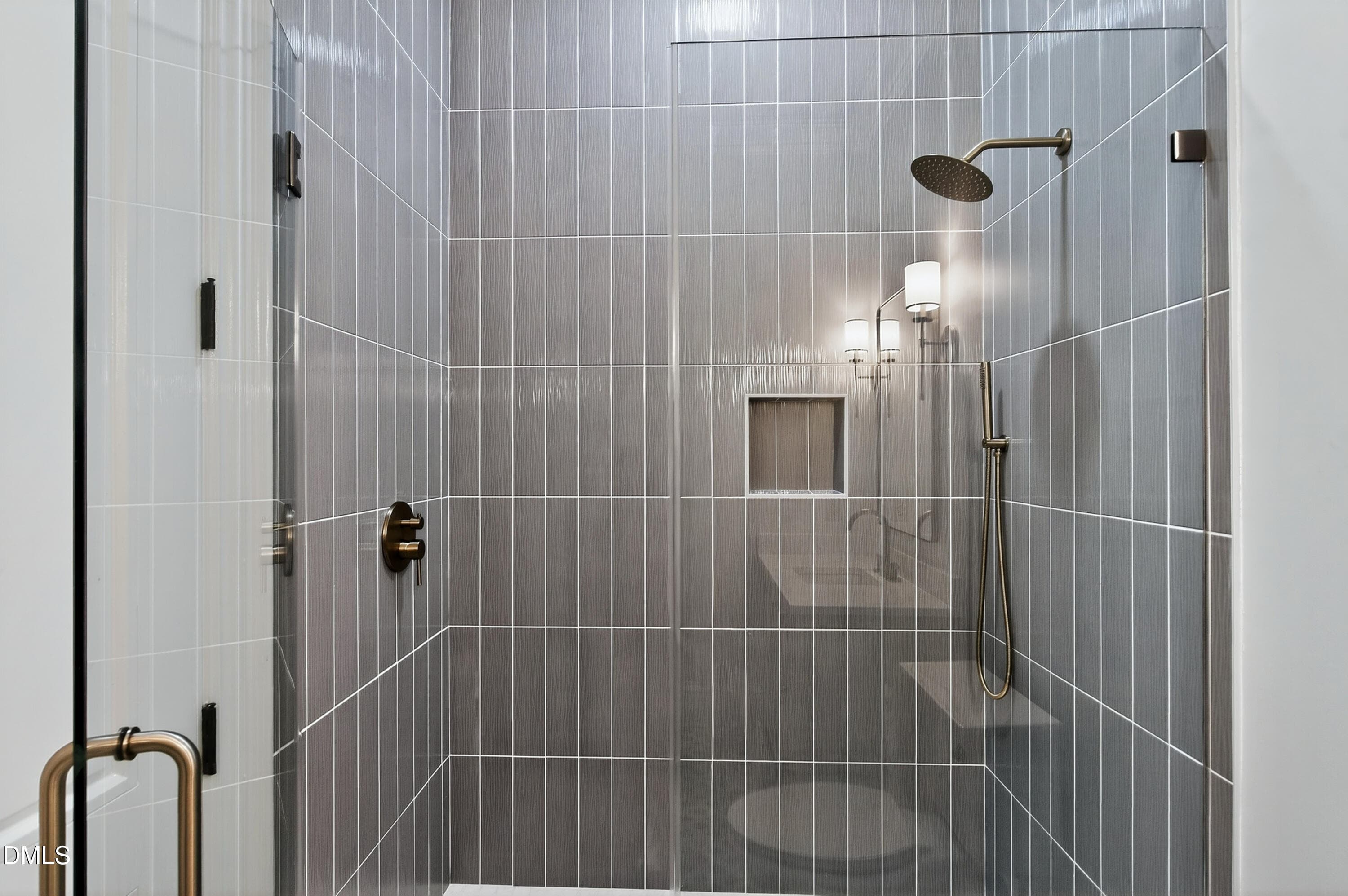 Updated Guest Bath - 2920 Cone Manor Lane, Raleigh, NC 27613, Raleigh