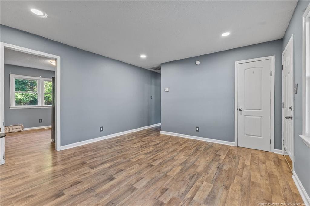 Photo 11 - 2633 Dumbarton Road, Fayetteville, NC 28306, Fayetteville