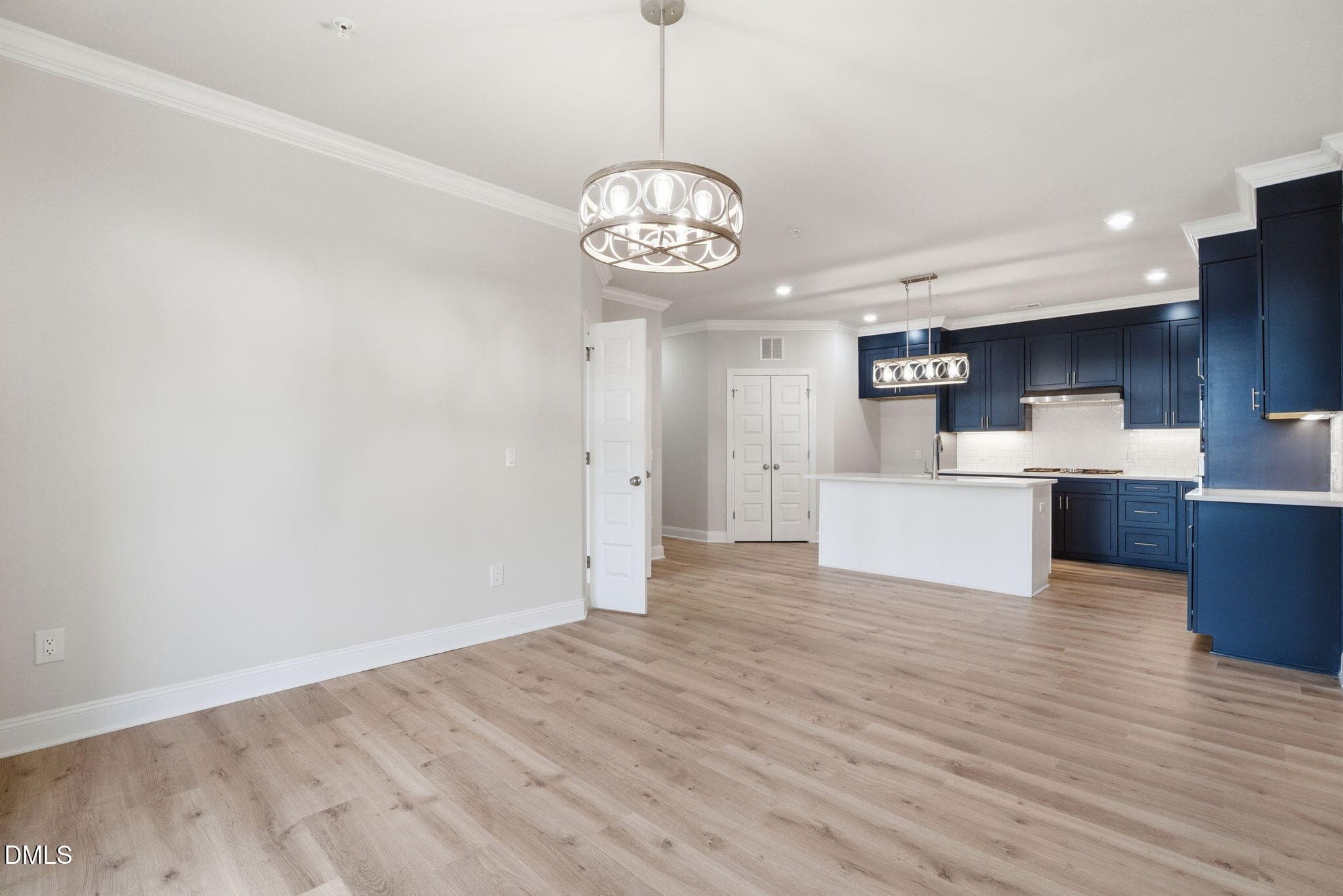 27-web-or-mls-dsc05500 - 1600 Gathering Park Circle 204, Cary, NC 27519, Cary