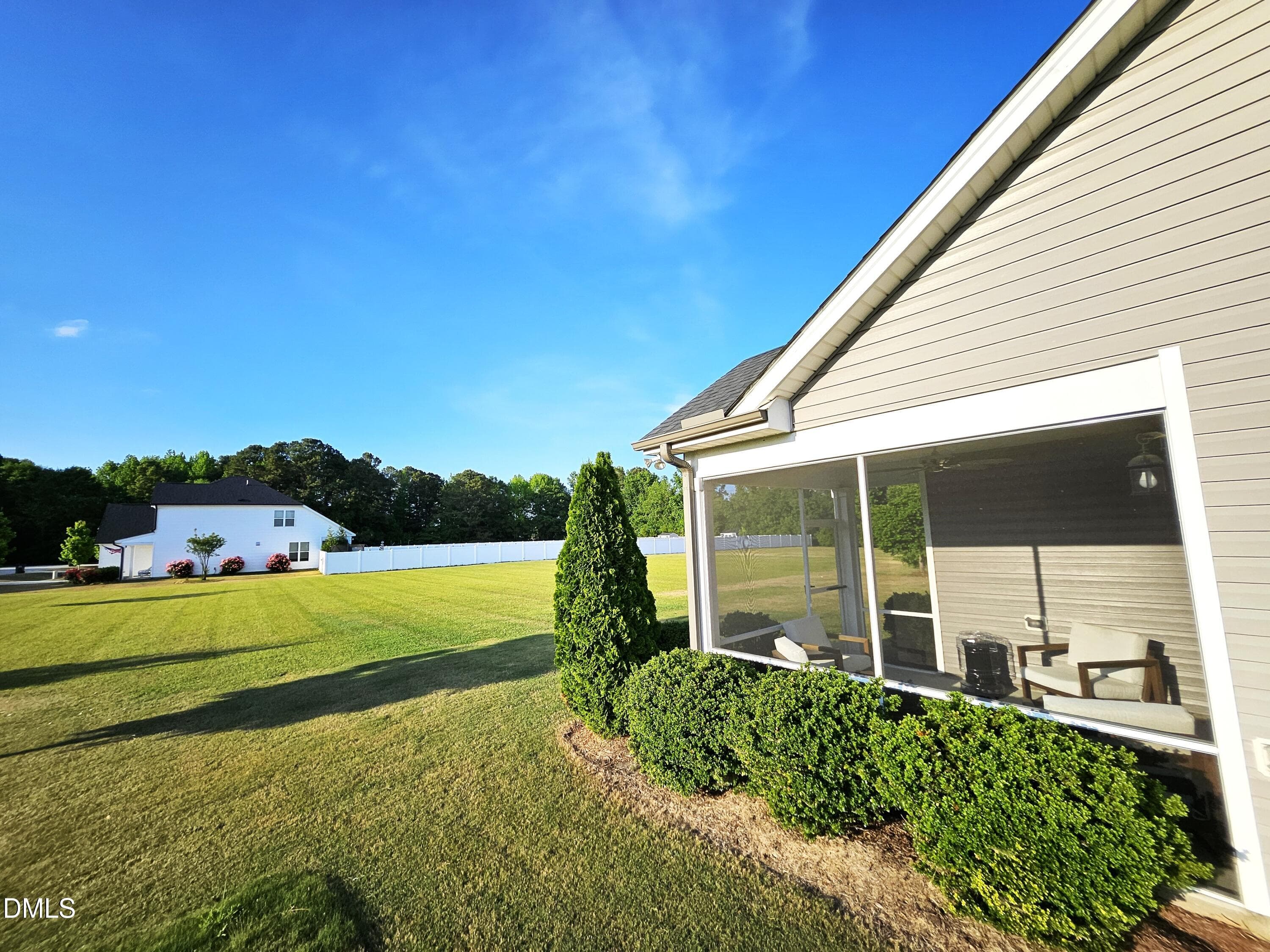 Screen Porch & Backyard E - 138 Beverly Place, Four Oaks, NC 27524