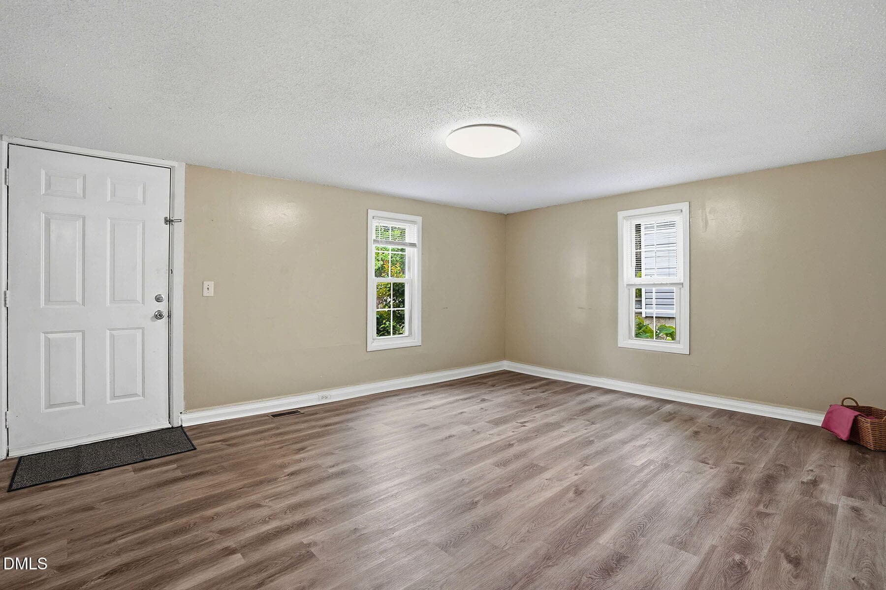 Living room 4 - 204 W Hill Street, Benson, NC 27504