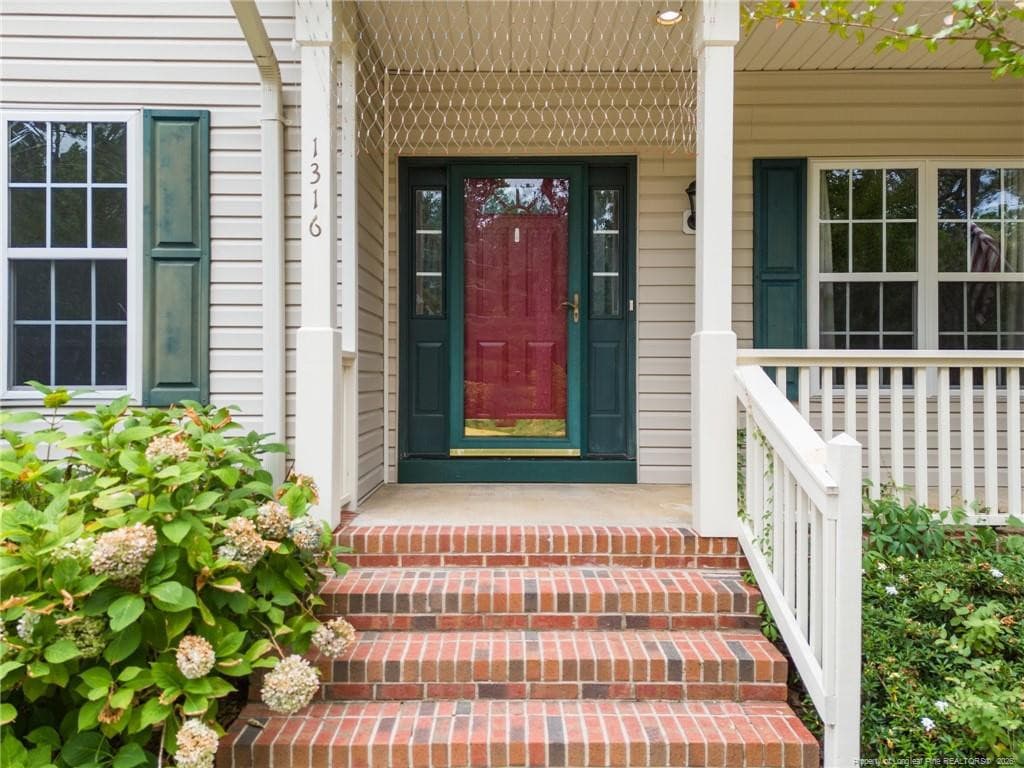 Photo 3 - 1316 Devonshire Trail, Aberdeen, NC 28315