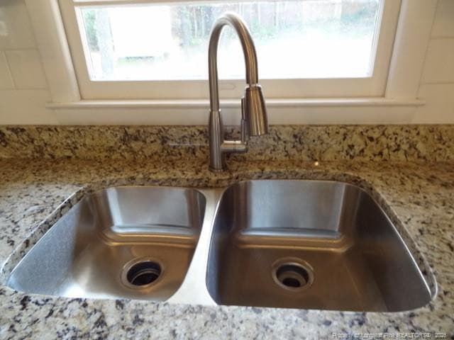Photo 13 - 2415 Raeford Road, Fayetteville, NC 28305, Fayetteville