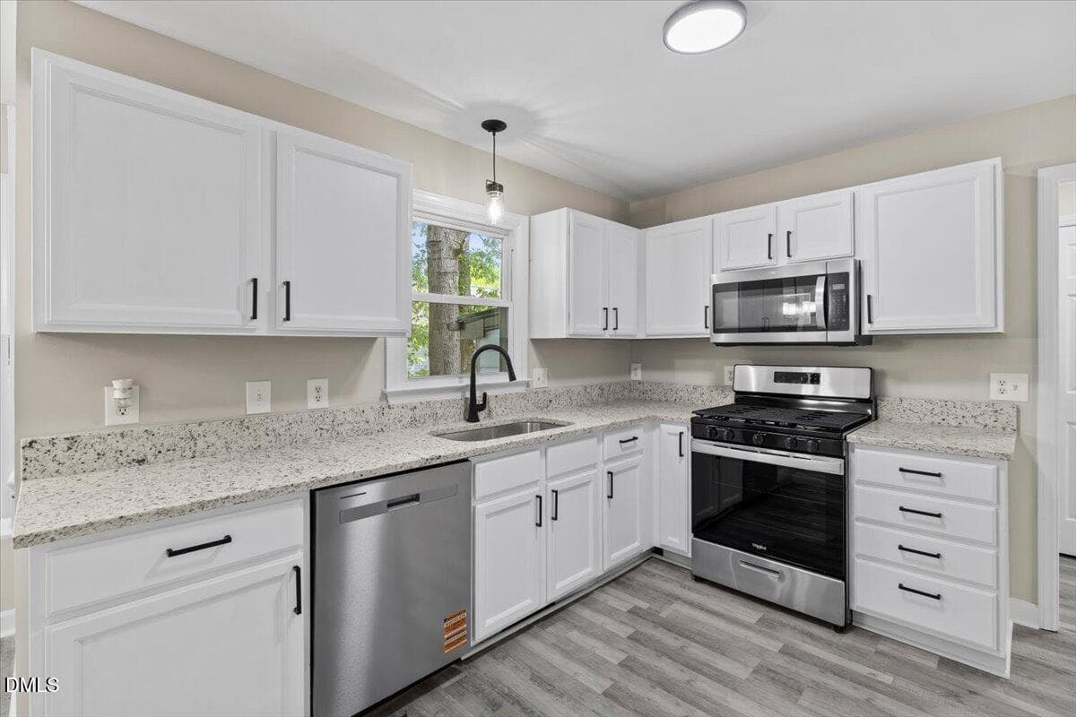 17-4705 Atterbury Ct - 4705 Atterbury Court, Raleigh, NC 27604, Raleigh