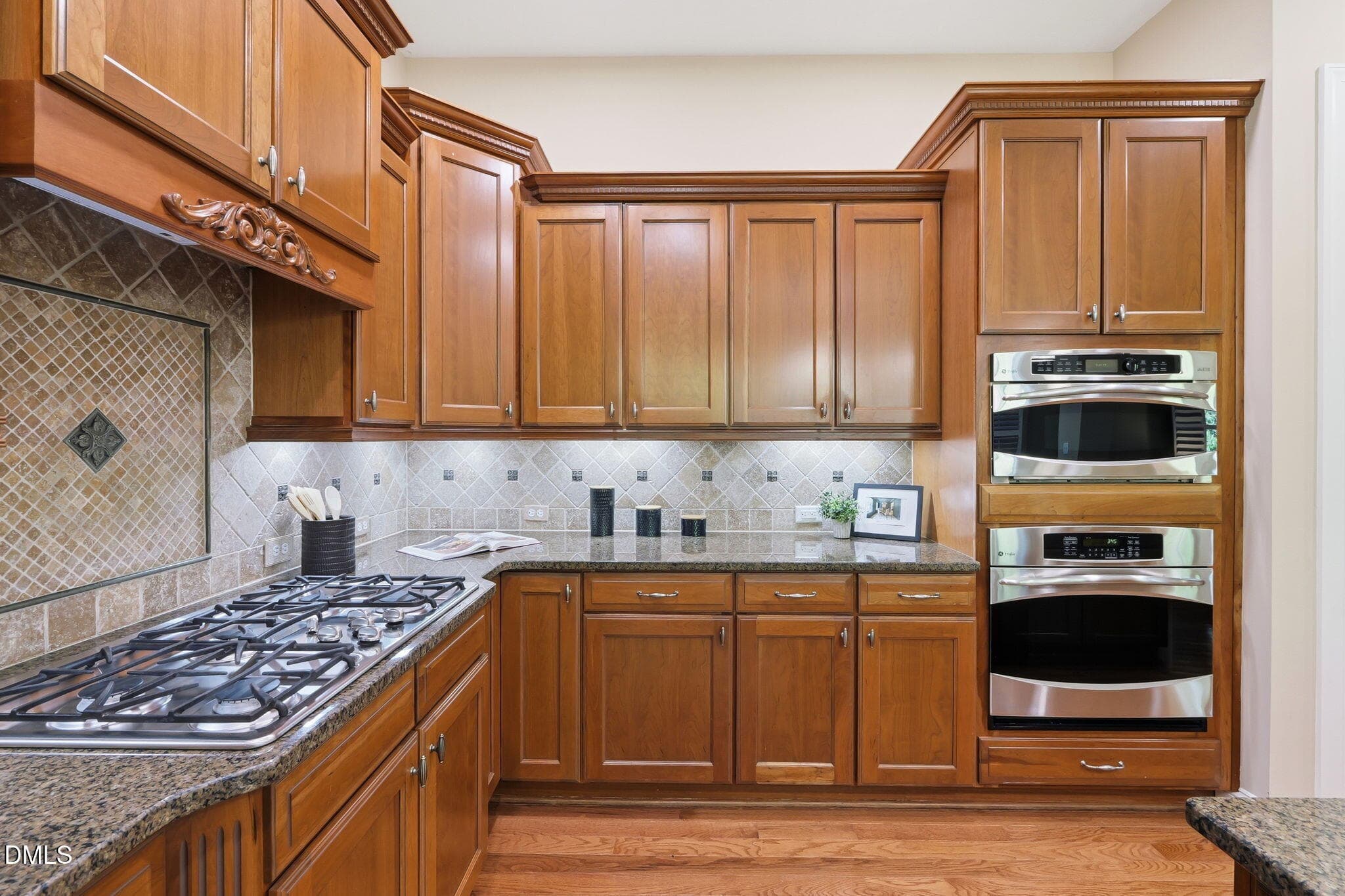 28-web-or-mls-P1123591 - 804 Long Meadows Road, Chapel Hill, NC 27516, Chapel Hill
