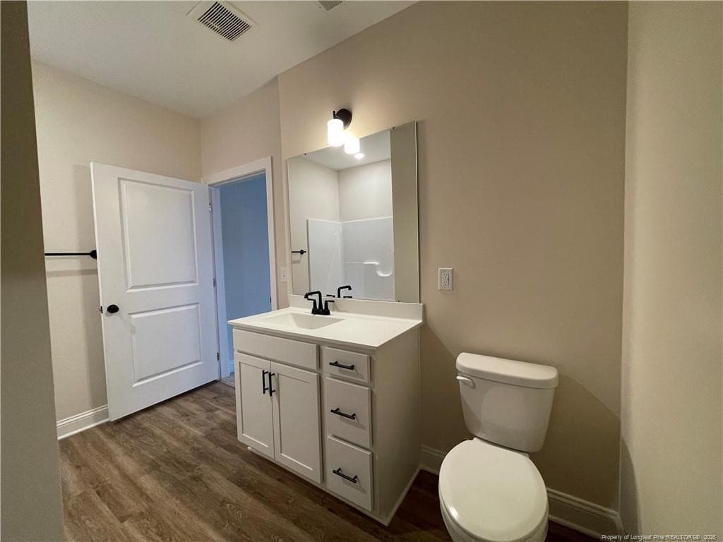 Photo 2 - 220 Gallery Drive 204, Spring Lake, NC 28390