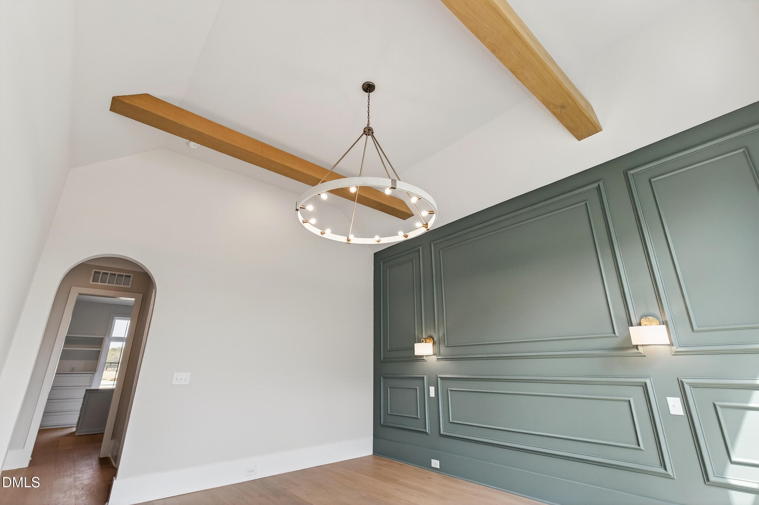 Carriage (72) - 688 Lynch Road, Selma, NC 27576