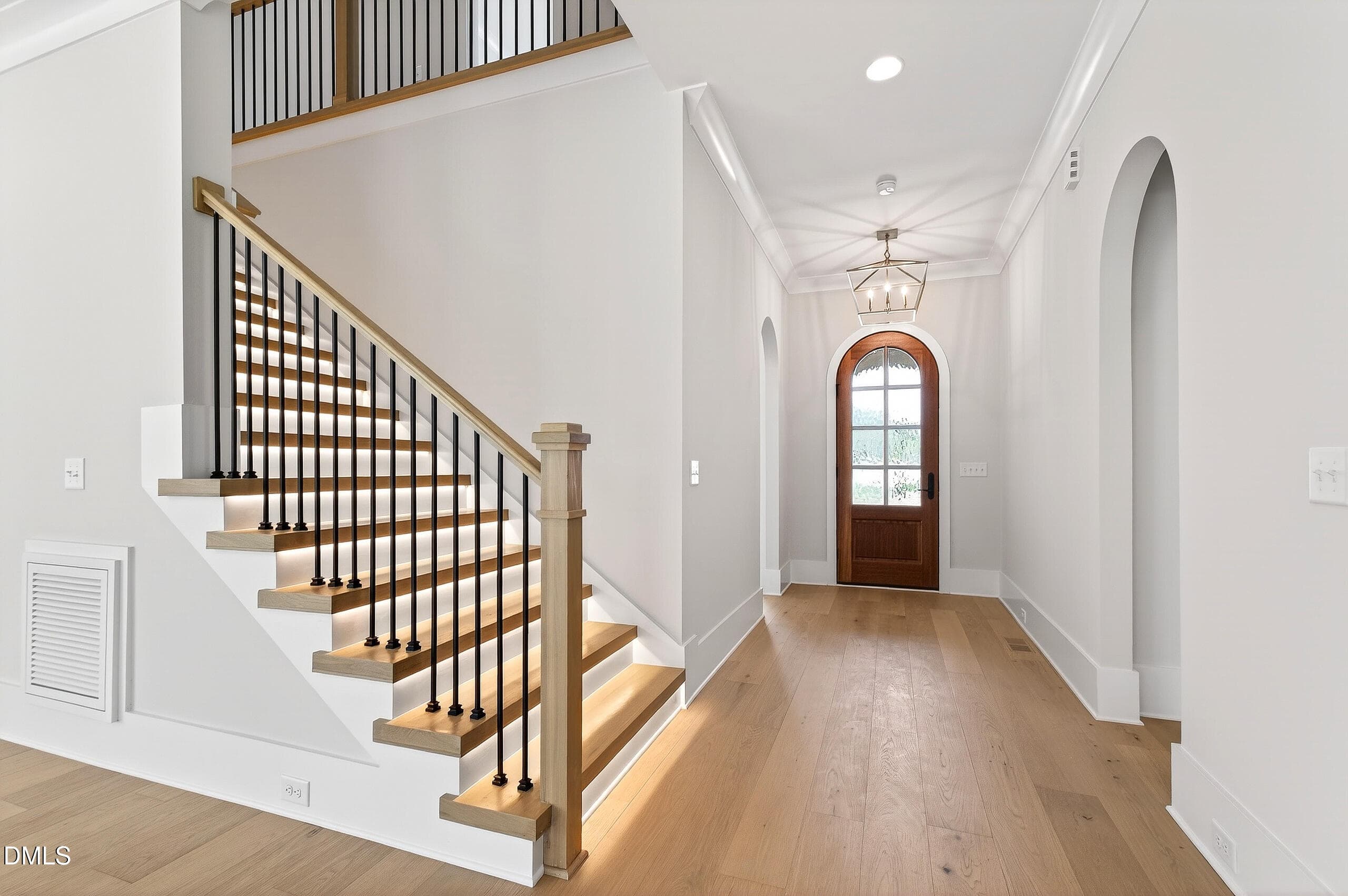 Carriage (63) - 688 Lynch Road, Selma, NC 27576