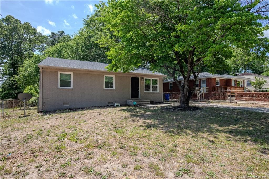 Photo 2 - 819 Isley Street, Fayetteville, NC 28305, Fayetteville