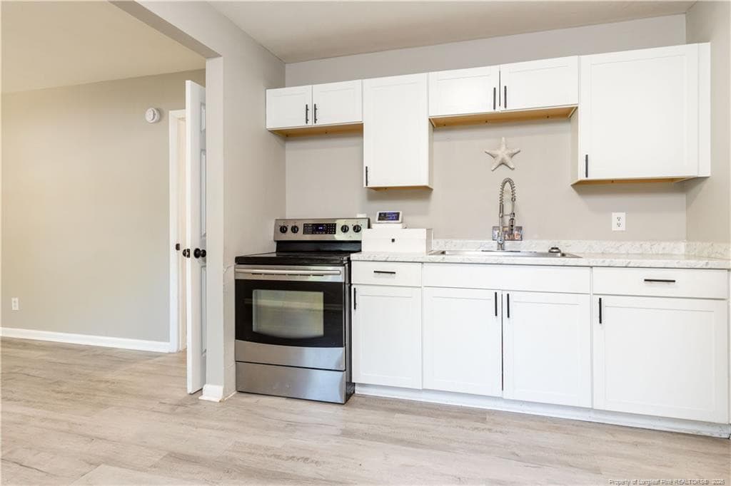 Photo 6 - 819 Isley Street, Fayetteville, NC 28305, Fayetteville