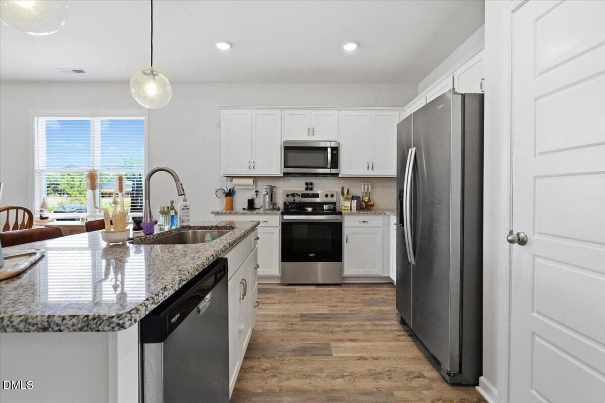 kitchen 2 - 619 Sturgeon Street, Smithfield, NC 27577