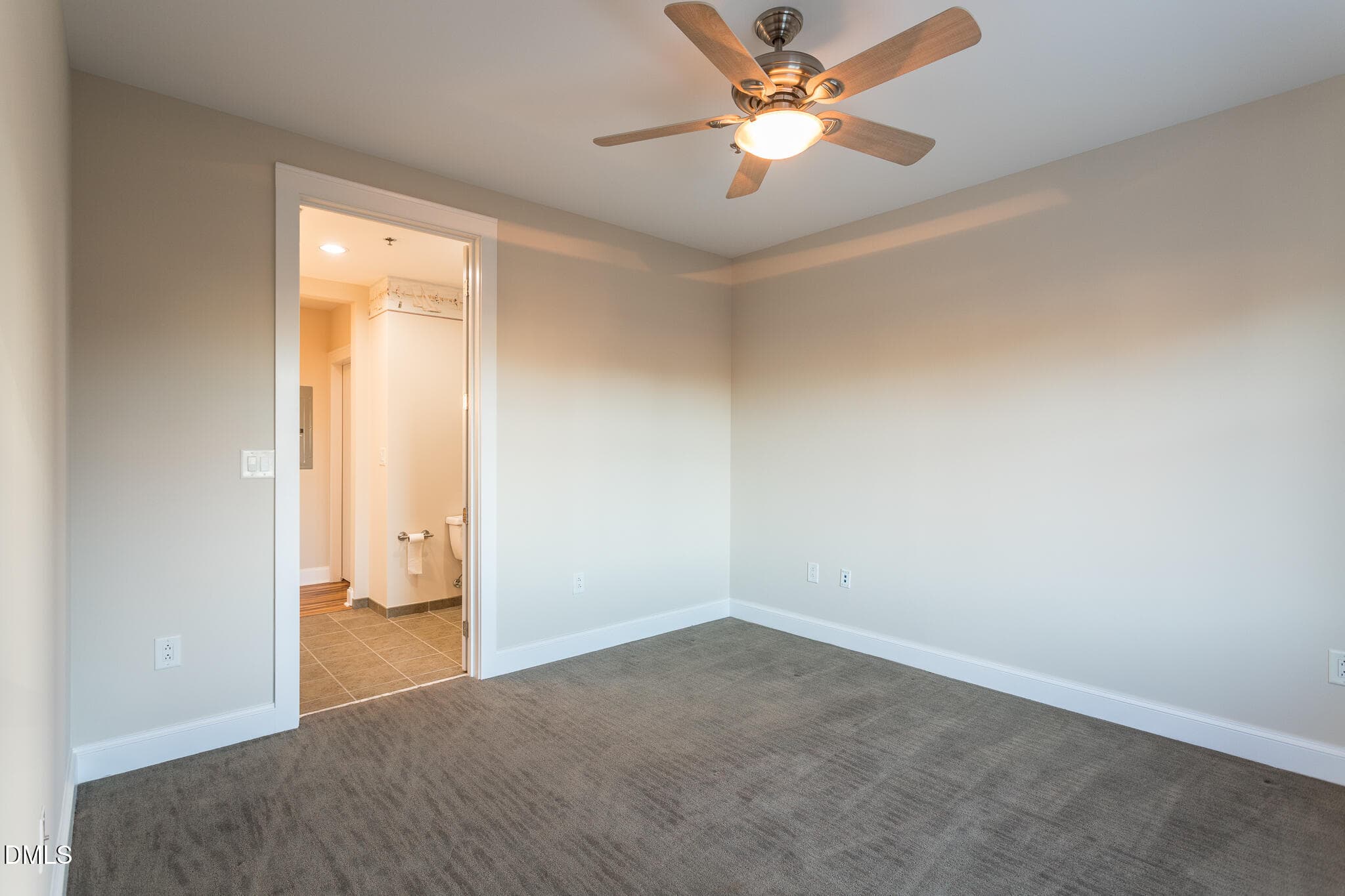 20 618 N Boylan Ave Int Unit 528 mls - 618 N Boylan Avenue 528, Raleigh, NC 27603, Raleigh