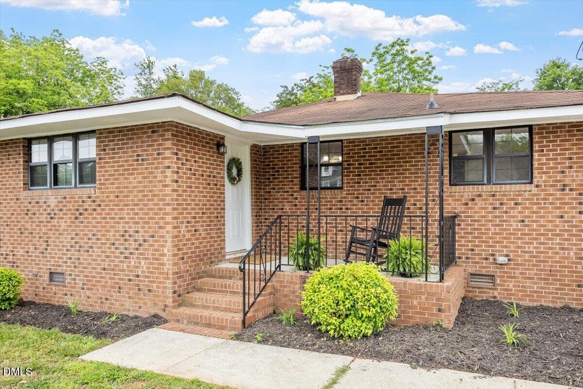 424 Como Drive, Raleigh, NC 27610
