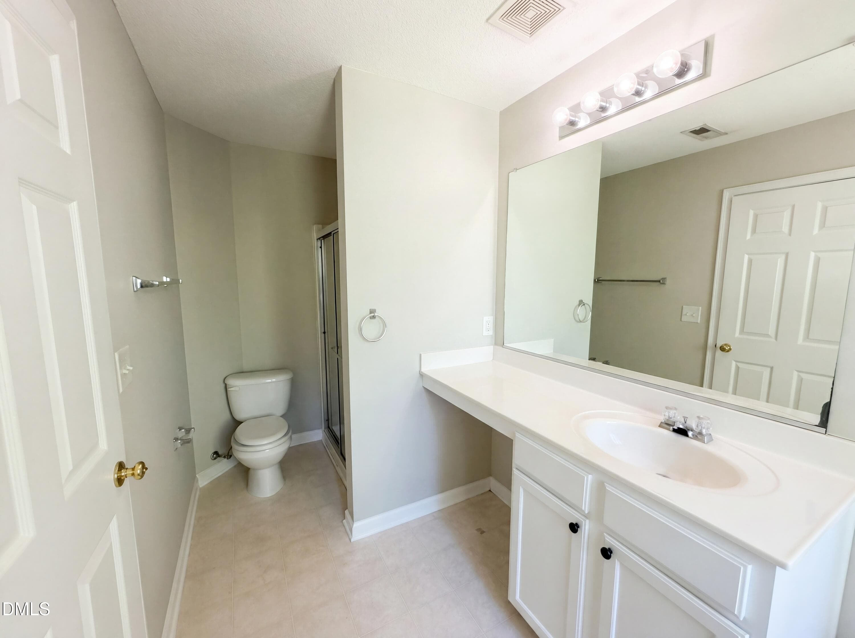 listing_11 - 43 Edgebrook Circle, Durham, NC 27703, Durham