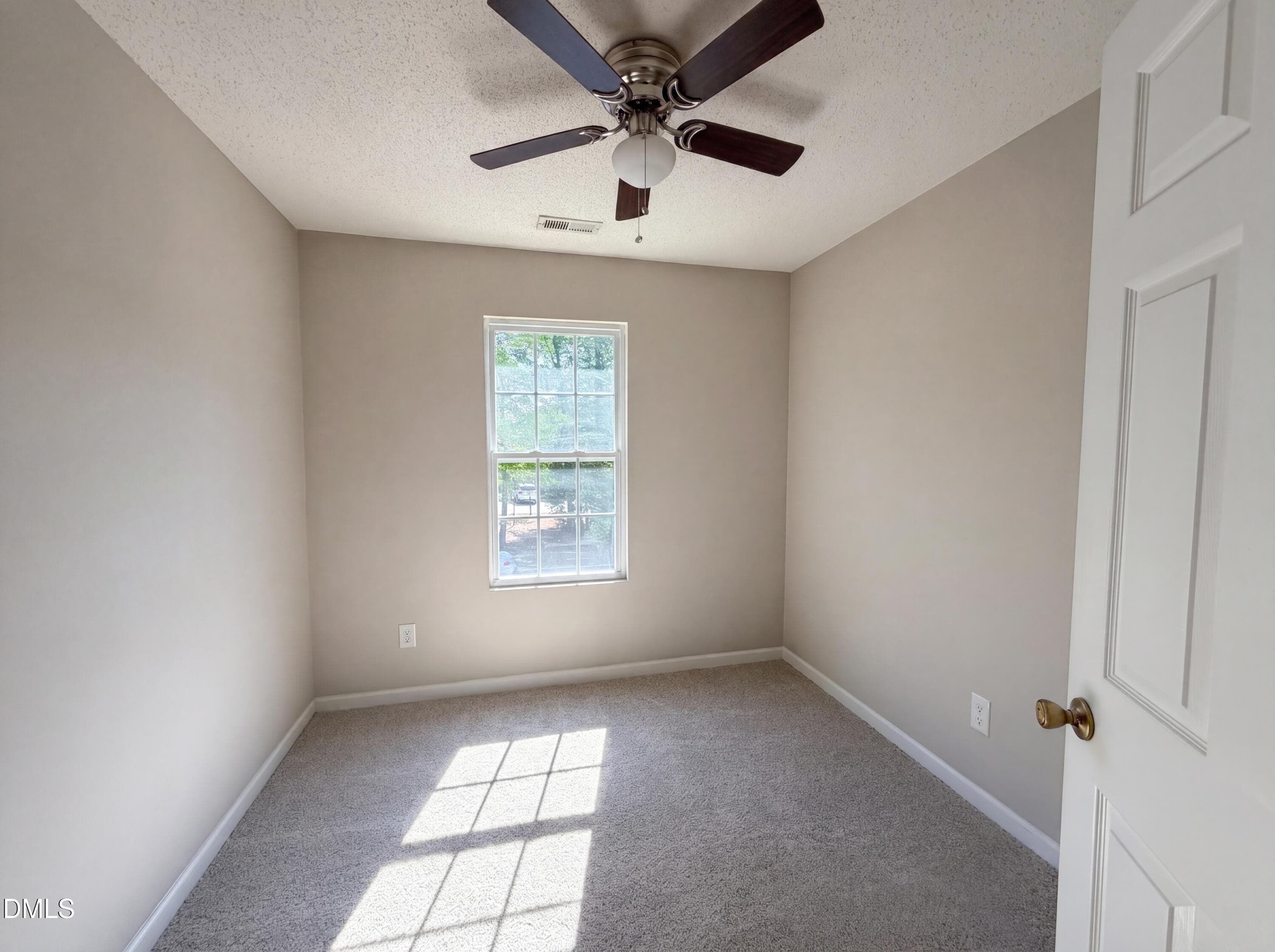 listing_13 - 43 Edgebrook Circle, Durham, NC 27703, Durham