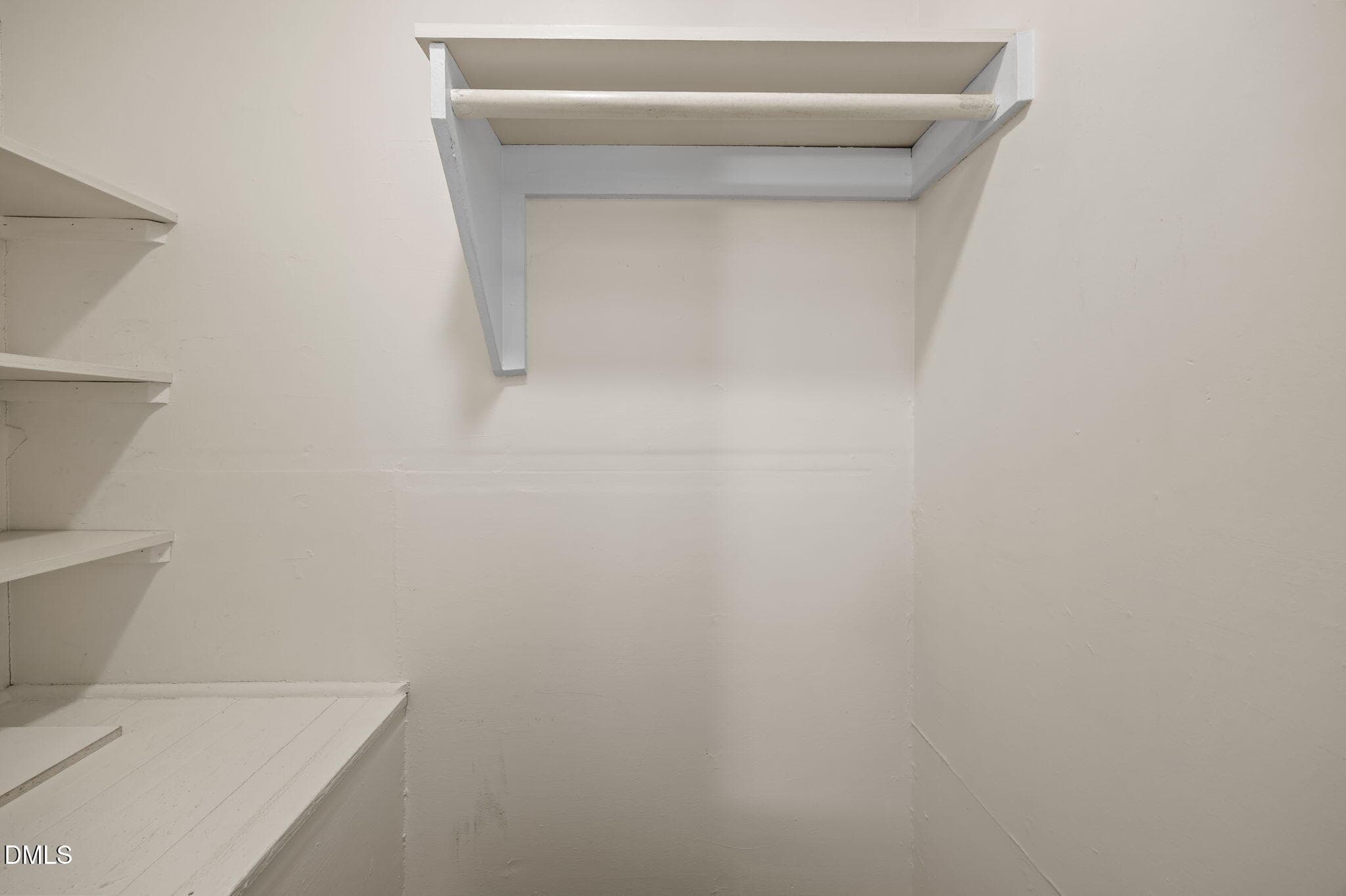 37-web-or-mls-IMG_9111 - 917 Saint Marys Street, Raleigh, NC 27605, Raleigh