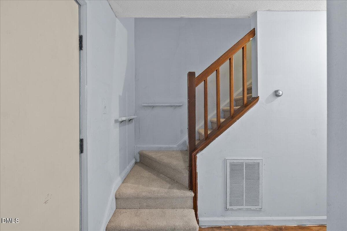 18-4409 Lake Ridge Dr - 4409 Lake Ridge Drive, Raleigh, NC 27604, Raleigh