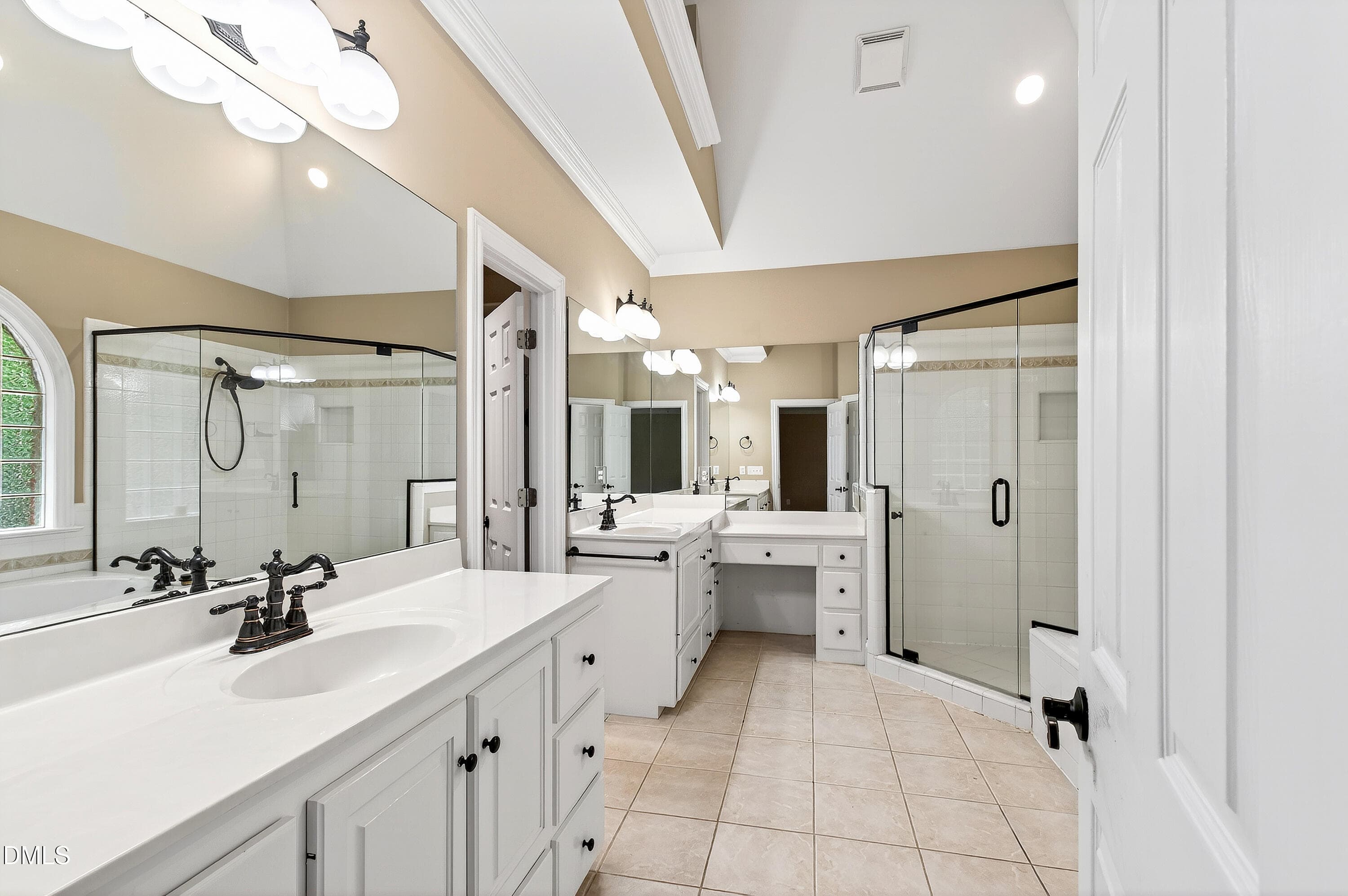 Meeting (4) - 1023 Old Meetinghouse Way, Raleigh, NC 27615, Raleigh