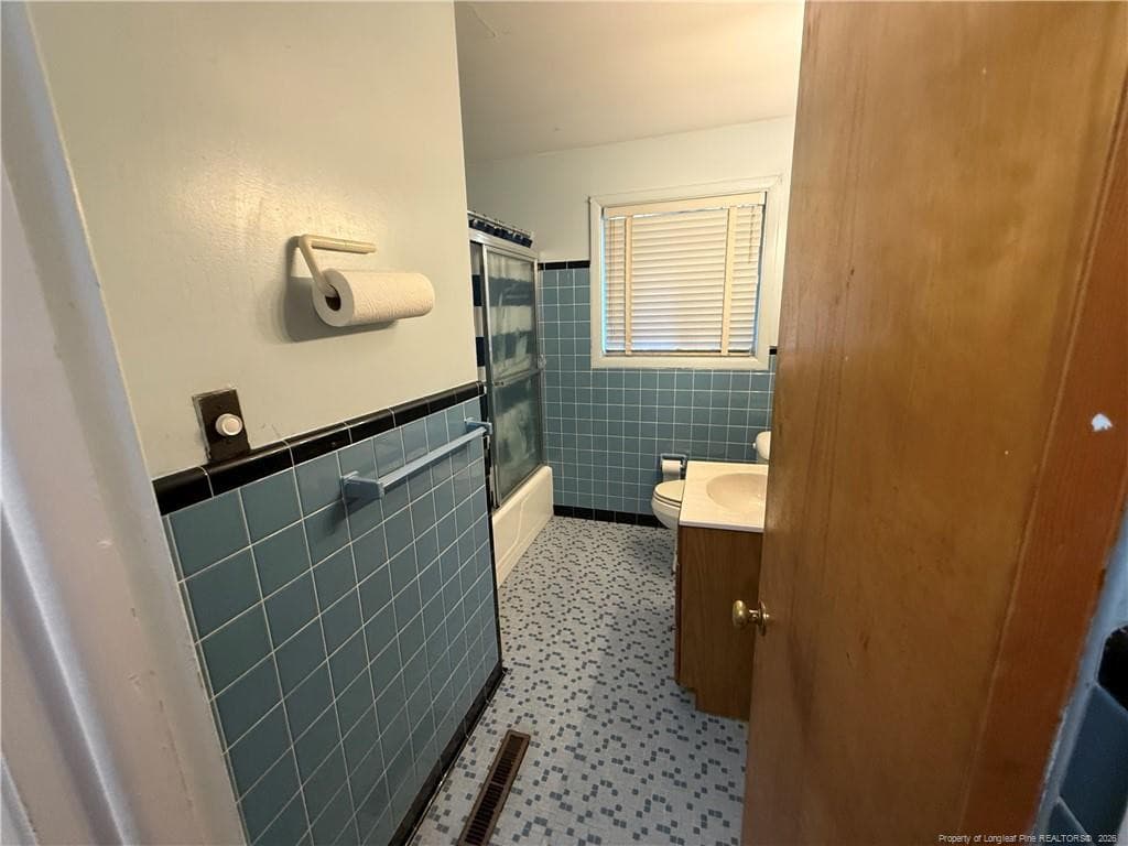 Photo 9 - 1876 Gola Drive, Fayetteville, NC 28301, Fayetteville
