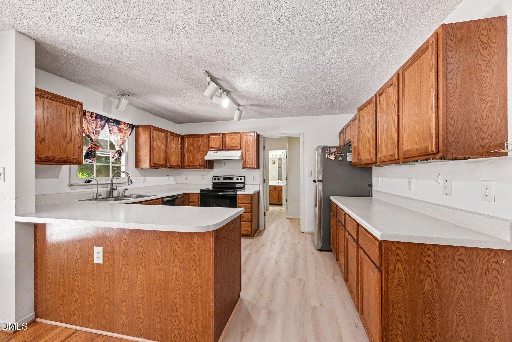010_file_5317 - 4008 Ellisfield Drive, Durham, NC 27705, Durham