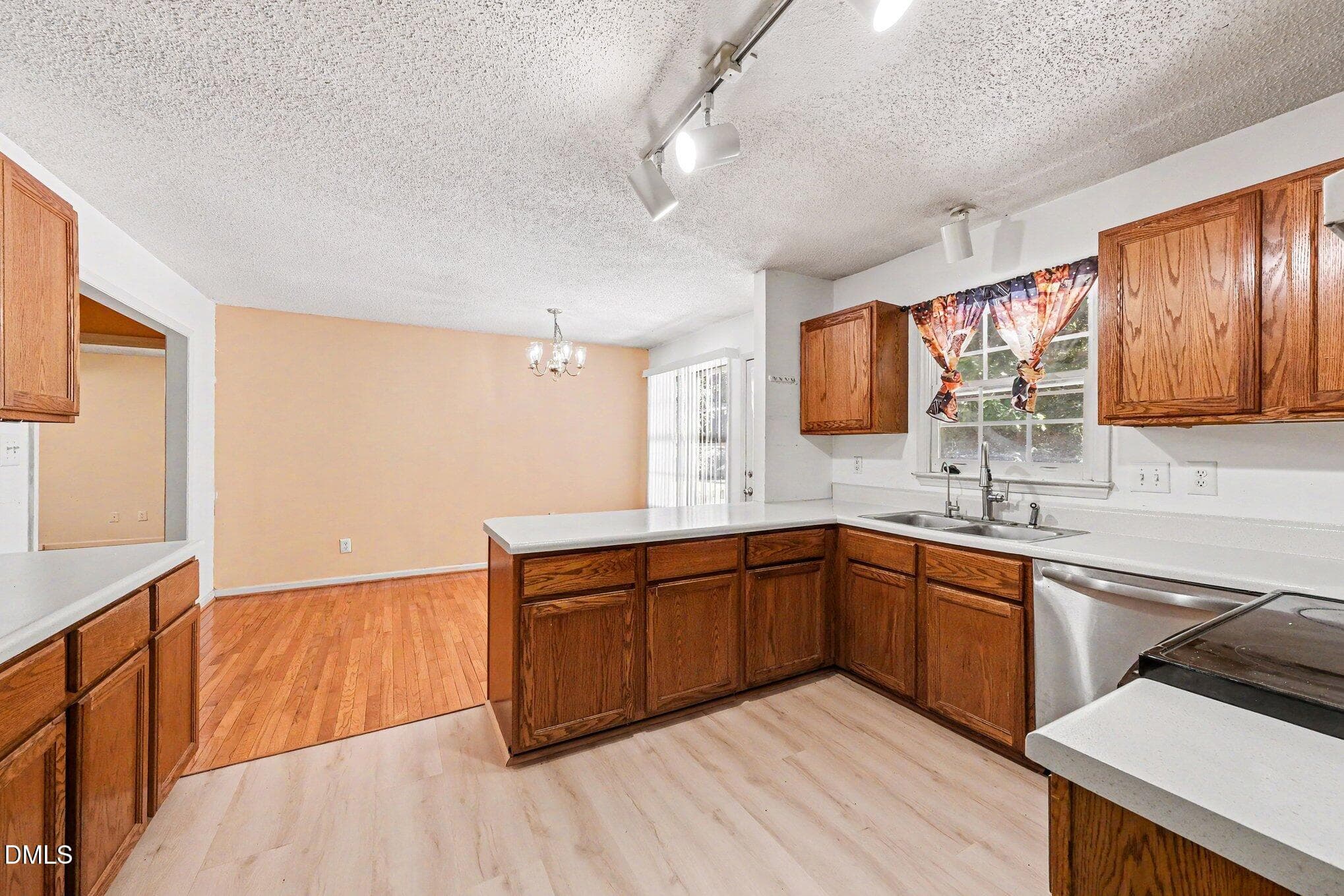 012_file_5614 - 4008 Ellisfield Drive, Durham, NC 27705, Durham