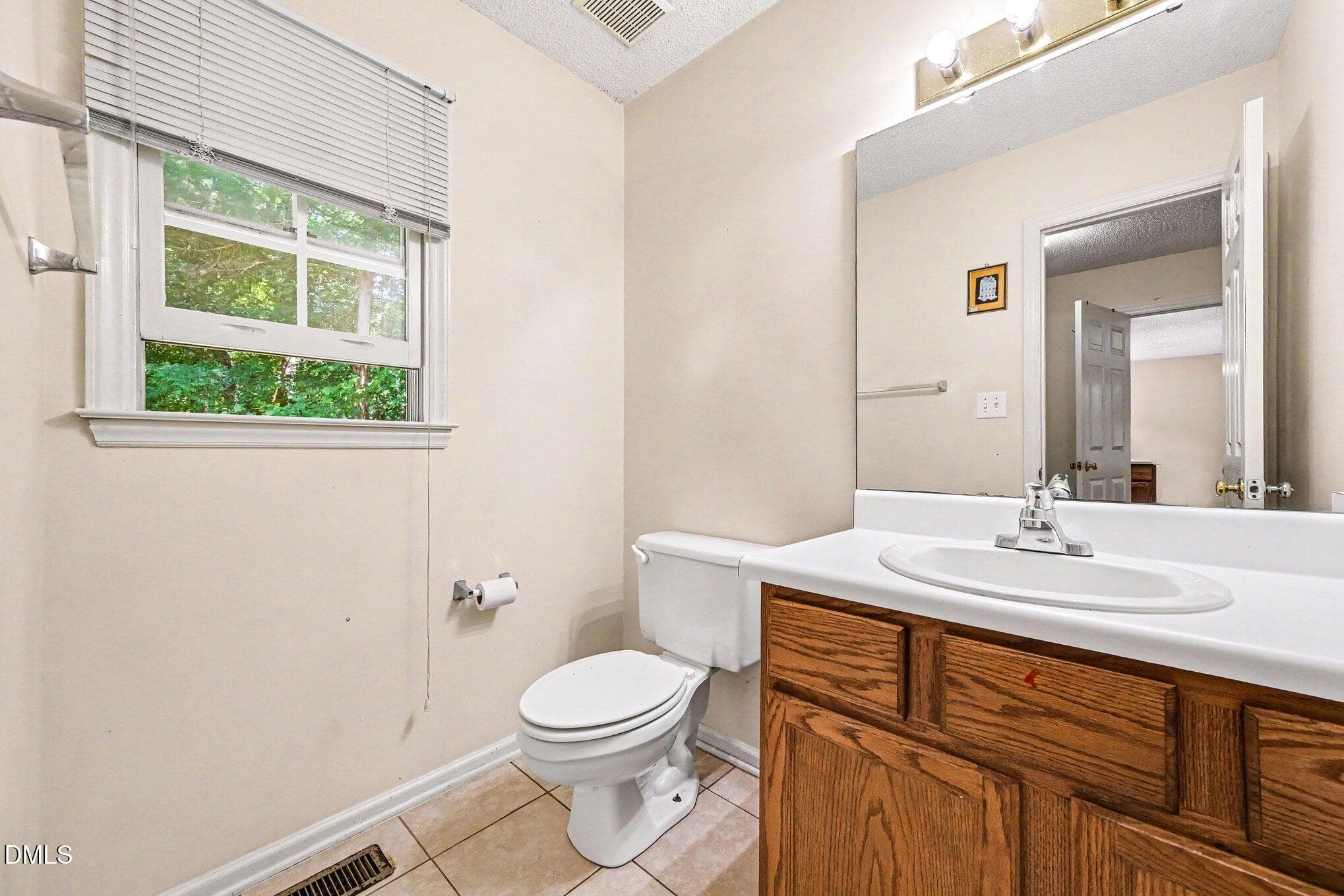 023_file_5160 - 4008 Ellisfield Drive, Durham, NC 27705, Durham