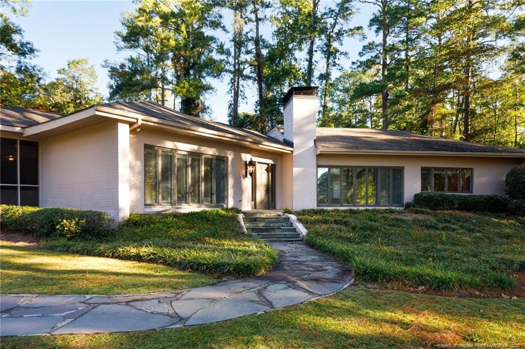 Photo 2 - 440 Valley Road, Fayetteville, NC 28305, Fayetteville