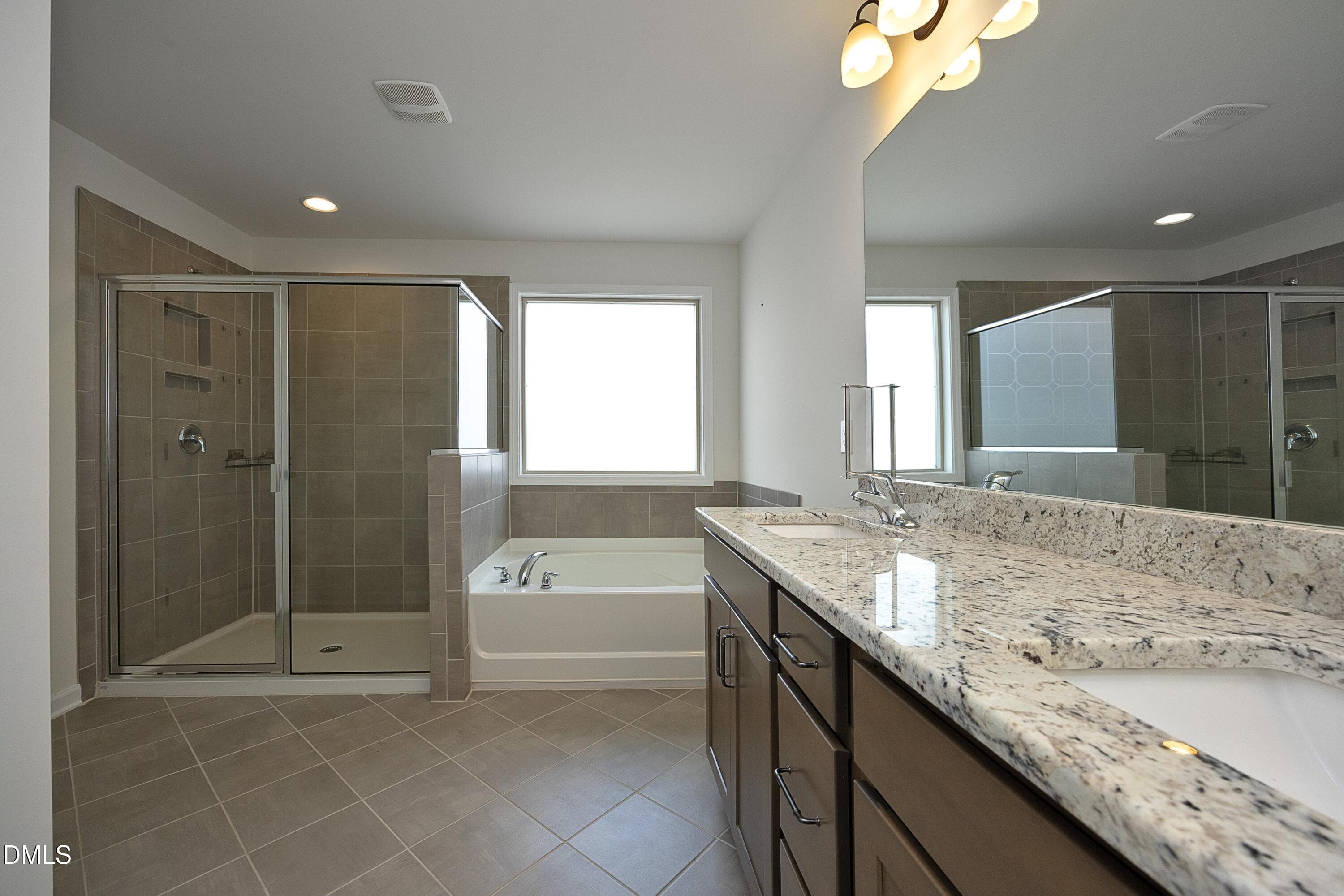 21PrimaryBath - 824 Country Downs Road, Wake Forest, NC 27587, Wake Forest