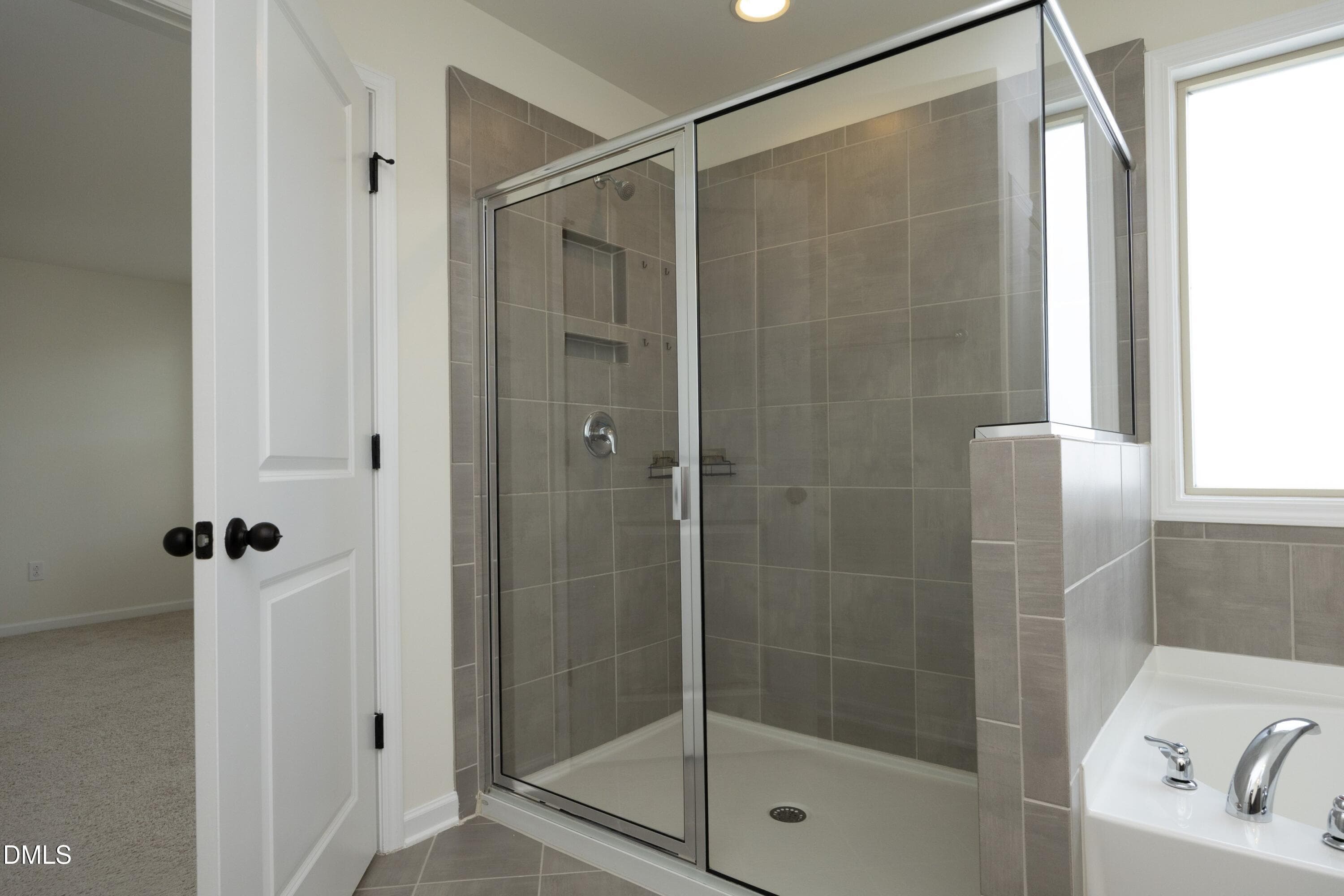 23Shower - 824 Country Downs Road, Wake Forest, NC 27587, Wake Forest